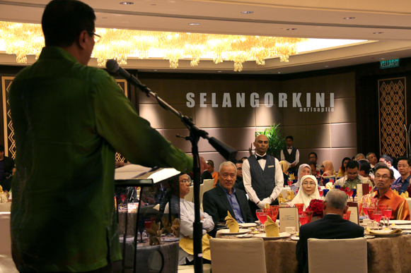 Forum bersama Anwar di One World (1)