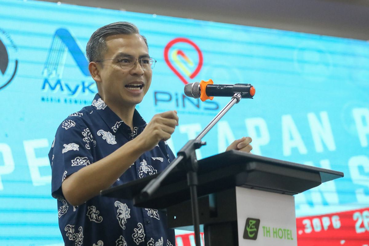 Menteri Sasar Liputan 5G Capai 80 Peratus Menjelang Akhir Tahun