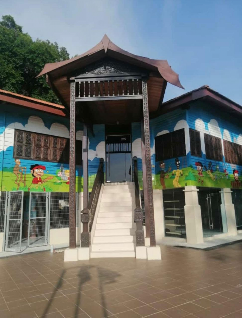 Teng Teng Galah Panjang Batu Seremban Di Muzium Permainan Tradisional