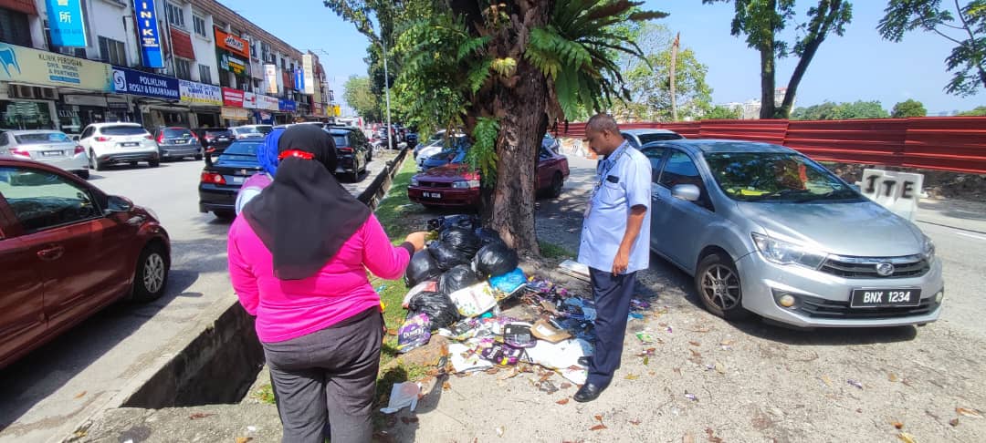 MPAJ Kompaun Pemilik Dobi Buang Sampah Di Tempat Awam Selangorkini