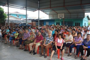 180户家庭在此项施赠贫老活动中受惠。