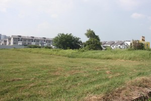 沙白县土地局鉴定金马花园一块土地发展可负担房屋。
