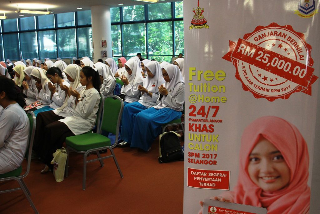 05.04 Free Tuition Online (ASRI)