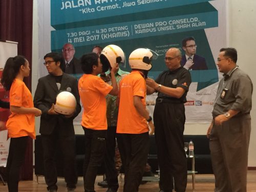 Unisel Tekan Aspek Keselamatan Jalan Raya Selangorkini