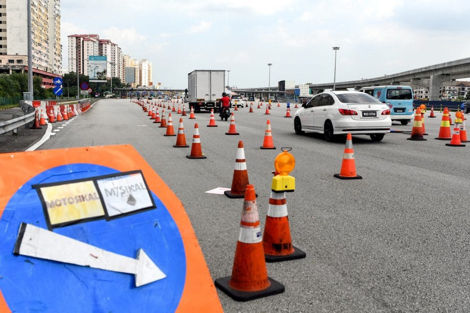 Sekatan jalan raya di semua laluan keluar Lembah Klang - Selangorkini