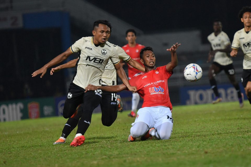 Liga Super Selangor Fc Beraksi 10 Pemain Ikat Kl City 1 1 Selangorkini