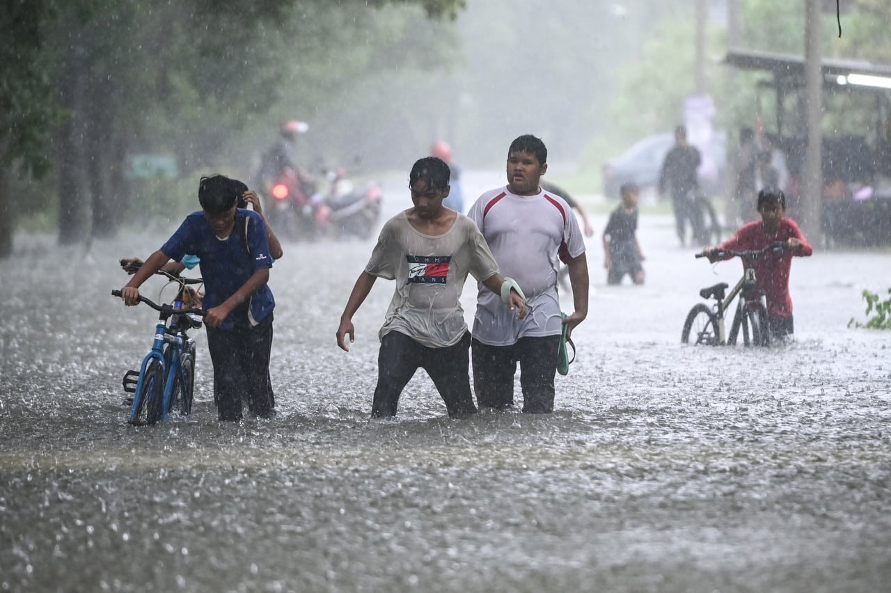 83 Mangsa Banjir Selangor Di Dua PPS, Kelantan Meningkat, Terengganu ...